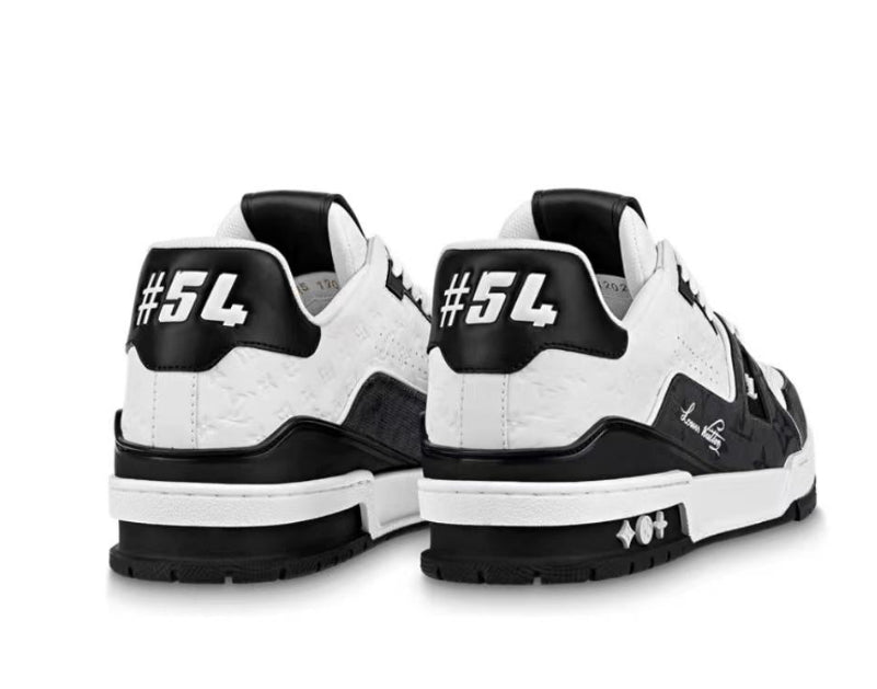 Louis Vuitton Trainer white and black 01
