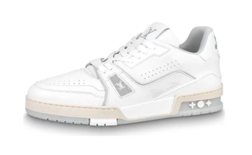 Louis Vuitton Trainer (White cement)