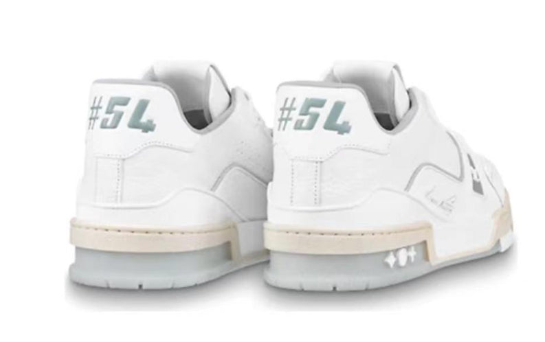 Louis Vuitton Trainer (White cement)