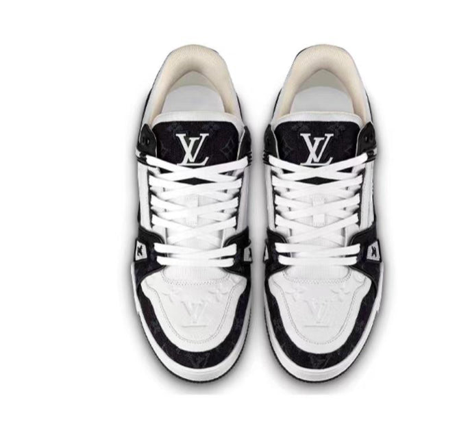 Louis Vuitton Trainer (Black White)