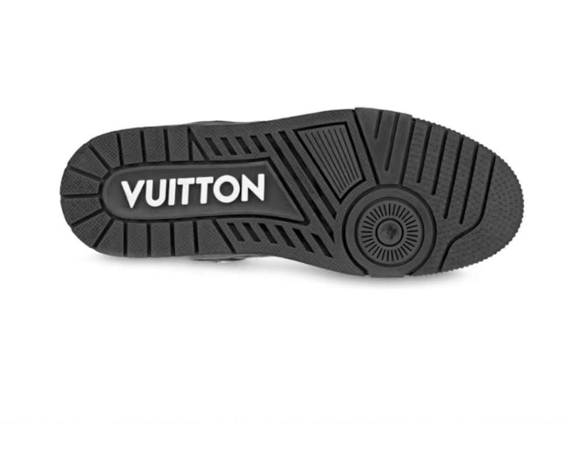 Louis Vuitton Trainer black