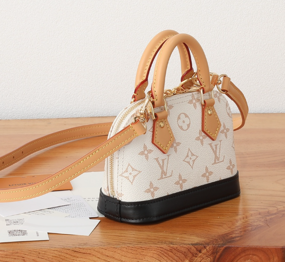 A-0007 Louis Vuitton Nano Alma M82717