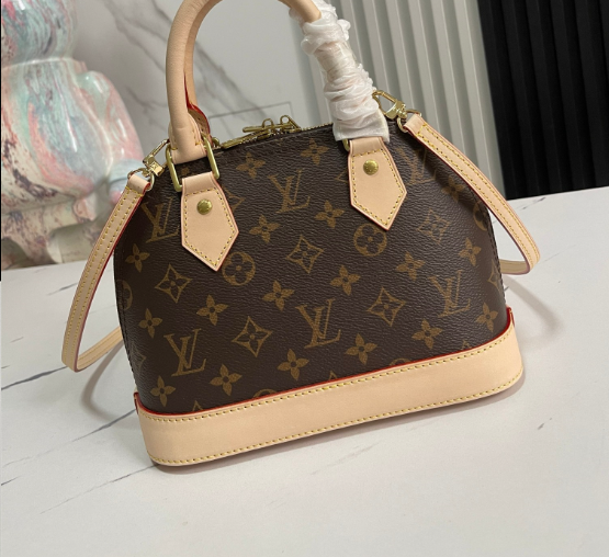 A-0012 Louis Vuitton Alma BB M53152