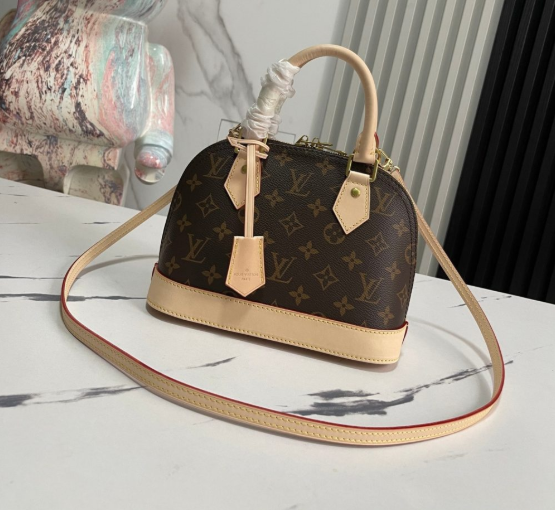 A-0012 Louis Vuitton Alma BB M53152