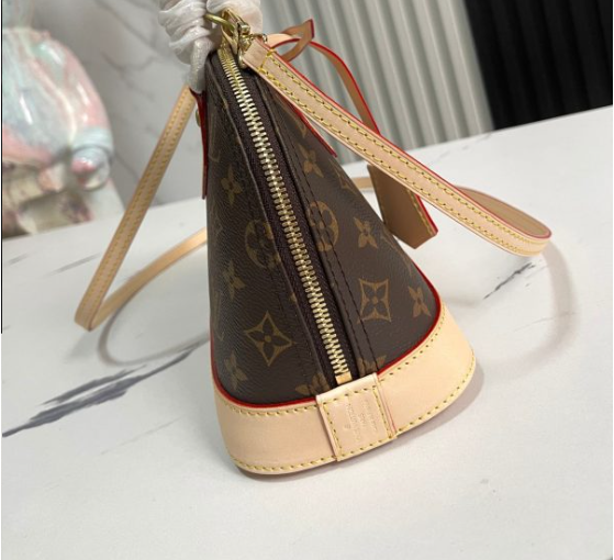 A-0012 Louis Vuitton Alma BB M53152