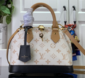 Louis Vuitton Alma BB M46922