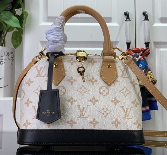 Louis Vuitton Alma BB M46922