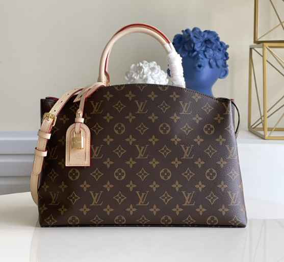 Louis Vuitton Grand Palais M45898/M45811