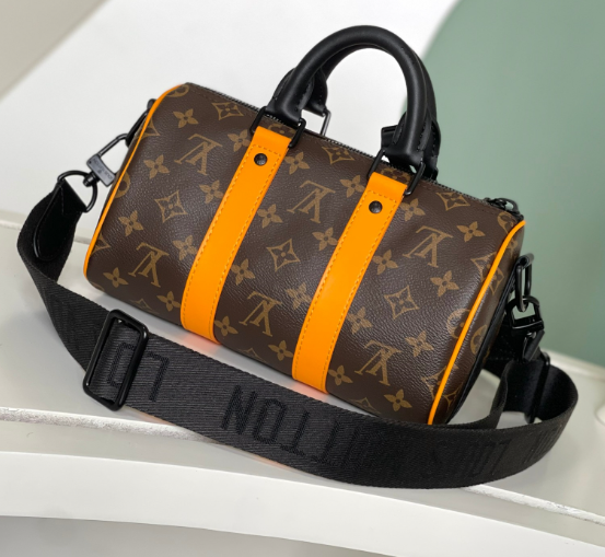 Louis Vuitton Keepall Bandoulière 25 M46687