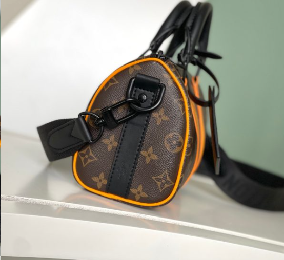 Louis Vuitton Keepall Bandoulière 25 M46687
