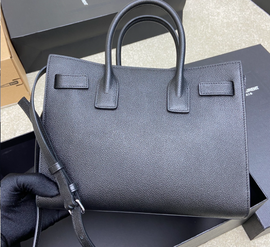 Saint Lauren Paris Handbag 398710