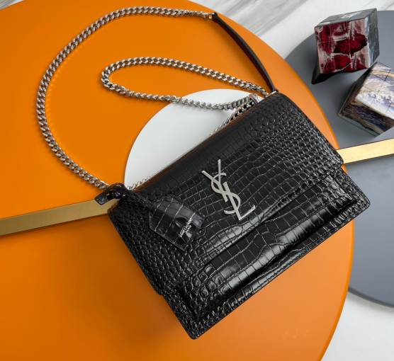 Saint Lauren Sunset Medium In Smooth Leather 442906