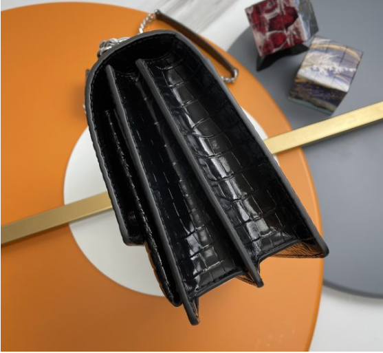 Saint Lauren Sunset Medium In Smooth Leather 442906