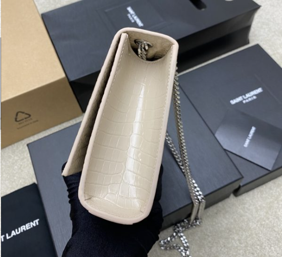 Saint Laurent Kate Small Tassel In Grain De Poudre Embossed Leather 474366