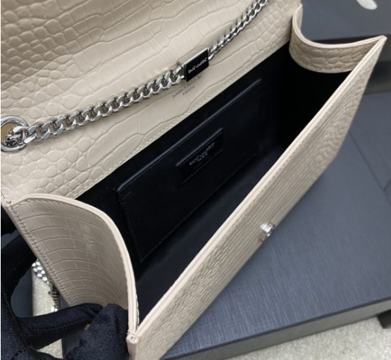 Saint Laurent Kate Small Tassel In Grain De Poudre Embossed Leather 474366