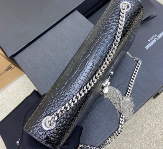 Saint Laurent Kate Small Tassel In Grain De Poudre Embossed Leather 474366