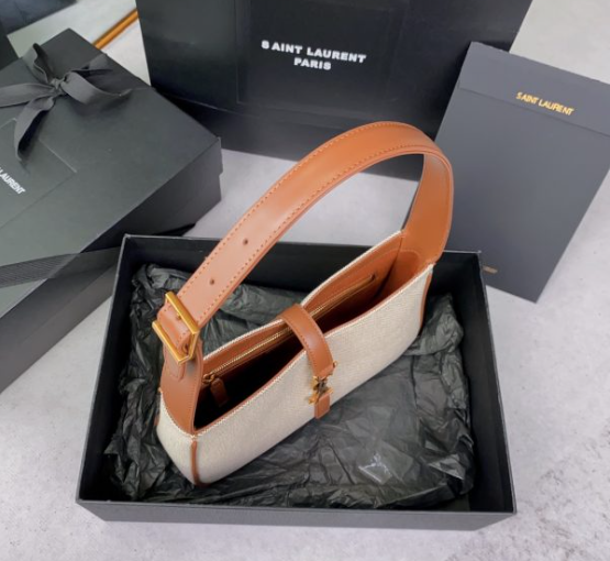 Saint Laurent Le 5 À 7 In Padded Lambskin 763419