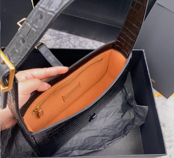 Saint Laurent Le 5 À 7 In Padded Lambskin 763419