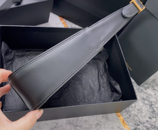 Saint Laurent Le 5 À 7 In Padded Lambskin 763419