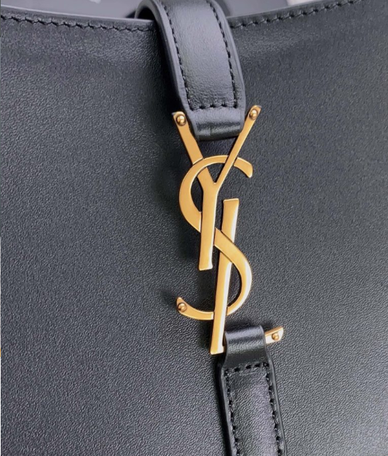 Saint Laurent Le 5 À 7 In Padded Lambskin 763419