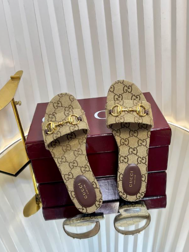 GG Classic Monogram Flat Slide