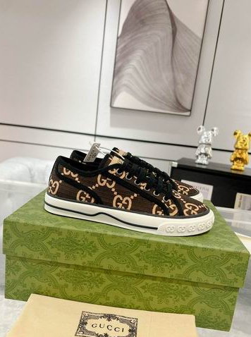 GG Heritage Monogram Low-Top Sneakers