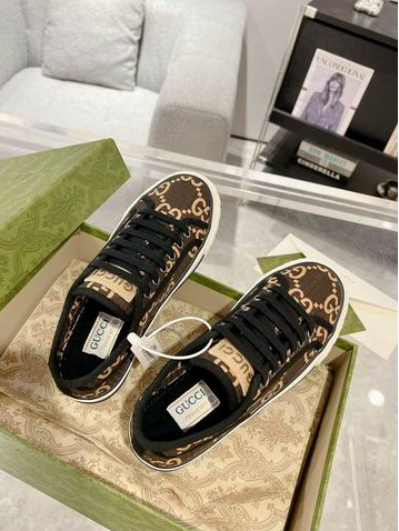 GG Heritage Monogram Low-Top Sneakers