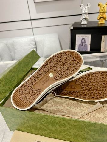 GG Heritage Monogram Low-Top Sneakers