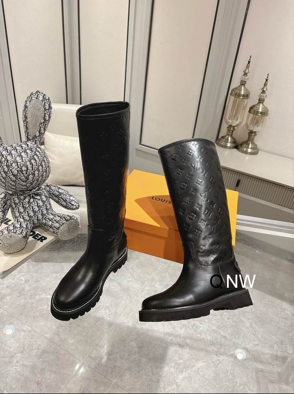 LV Obsidian Crest Knee-High Lug Boots