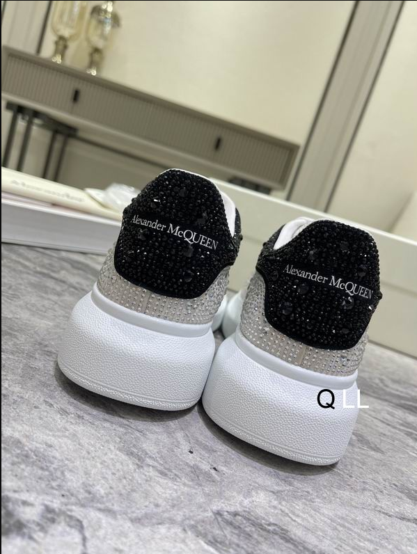 AMQ Crystal Crest Oversized Sneakers Grey and Black