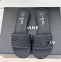 CC Lace Crest Luxury Slides