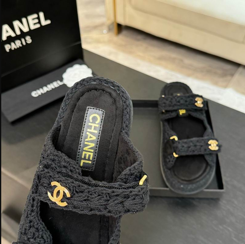 CC Braided Crest Comfort Sandals