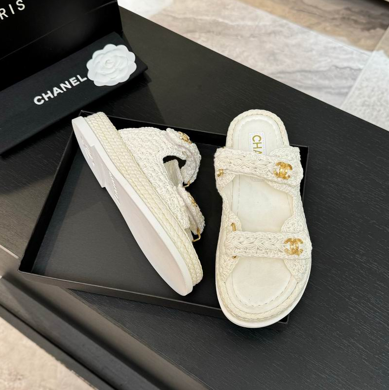 CC Braided Crest Comfort Sandals