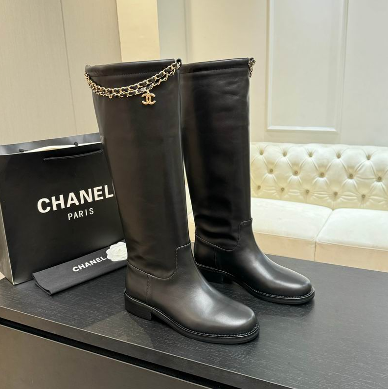 CC Chain Crest Tall Leather Boots
