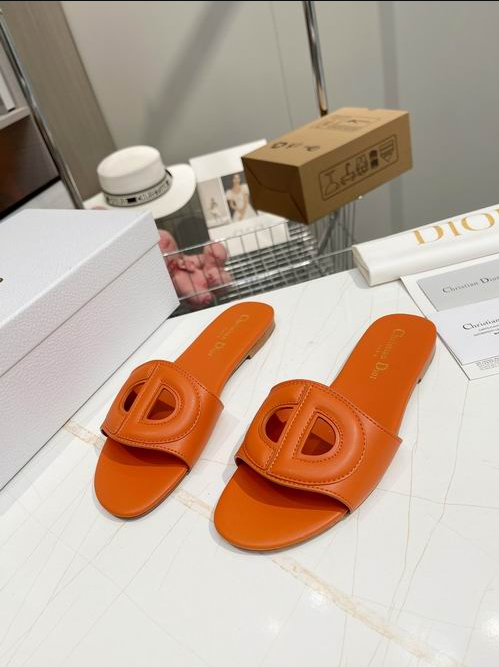 CD Signature Buckle Comfort Slide