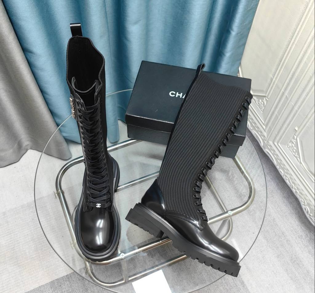 CC Ribbed Crest Lace-Up Tall Boots